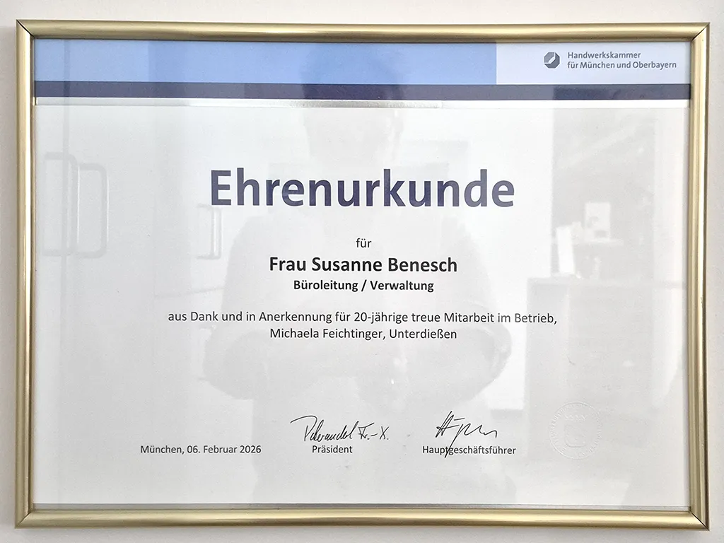 Ehrenurkunde Susanne Benesch