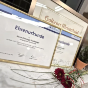 Ehrenurkunden